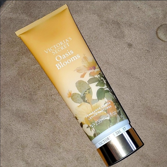 Will Traynor Me Before You Movie 123 Victoria Secret Oasis Blooms - Main Image